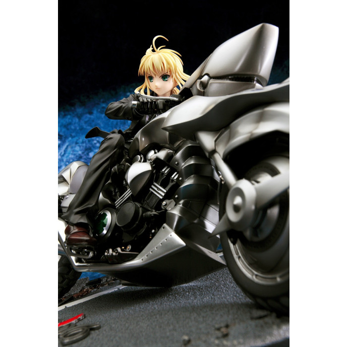 Good Smile Company 1/8 Saber & Saber Motored Cuirassier