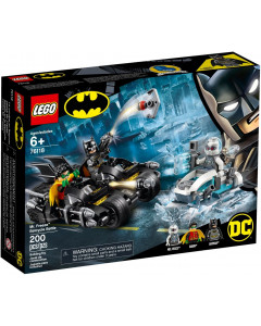 LEGO 76118 Mr Freeze Batcycle Battle